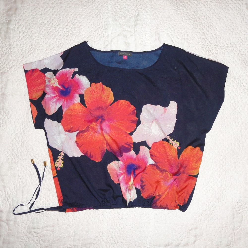 Vince Camuto Top Sz Medium